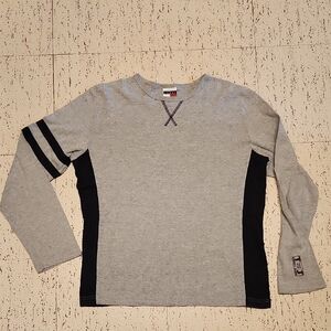 Tommy Hilfiger Heavyweight Long Sleeve T Shirt Vintage 90s